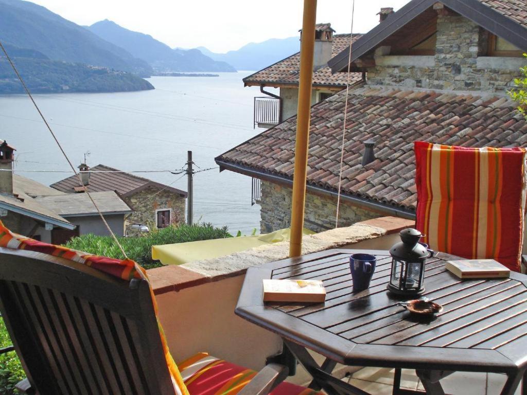 Apartamento Prosecco Gravedona Exterior foto